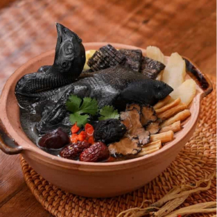 GÀ H'MOONG TIỀM THUỐC BẮC